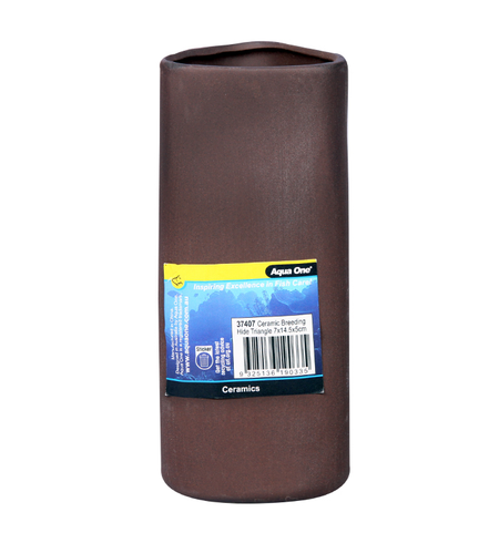 Aqua One Ceramic Breeding Hide Triangle 7x14.5x5cm