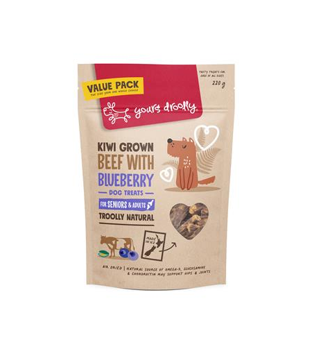 Yours Droolly Kiwi Grown Treats Beef & Blueberry 220g