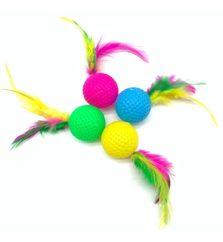 Rattle Golfball with Feathers